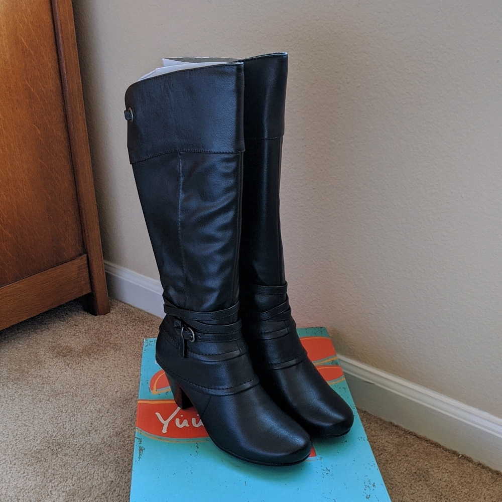 👢70% off! NWT Cally Black Heeled Boots